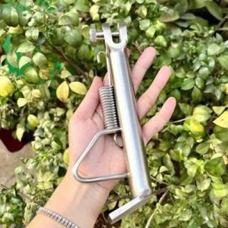 Chân chống nghiêng tròn + lò xo và ốc chống Inox 304 kèm lò xo và ốc chống dành cho các dòng xe